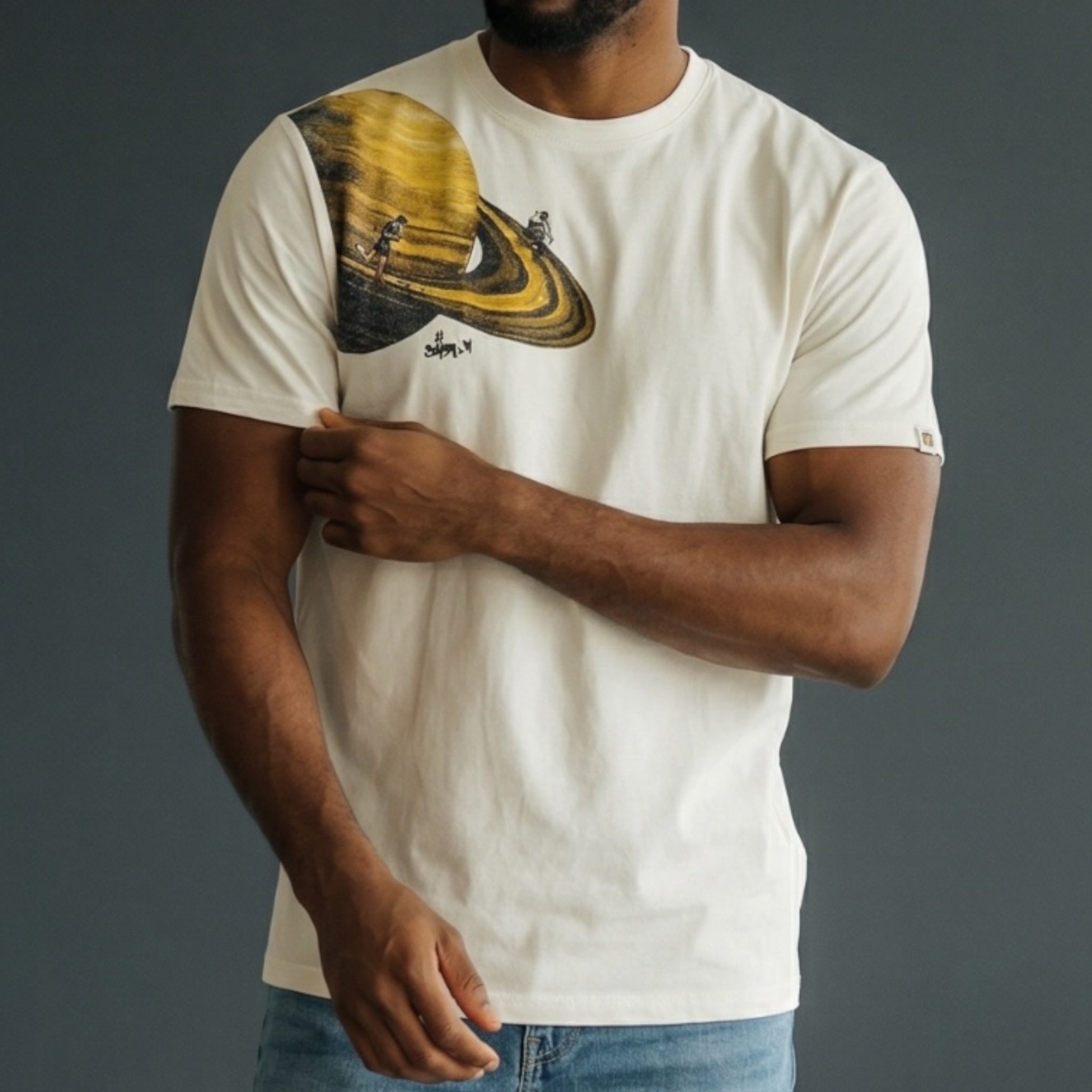 Camiseta Saturno Hombre