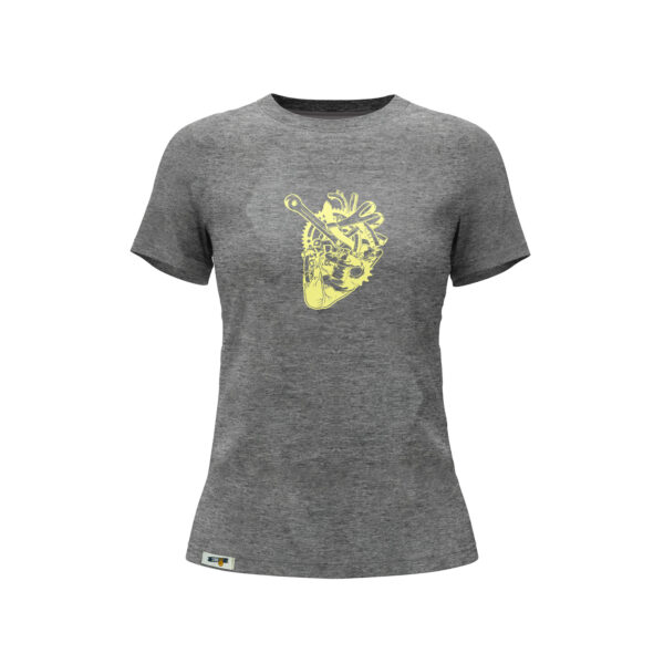 camiseta-corazon-gris-frente-mujer